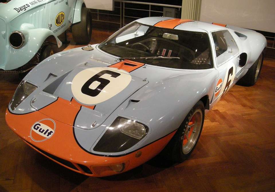 Ford GT 40